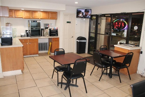 Americas Best Value Inn Tuscaloosa image 14