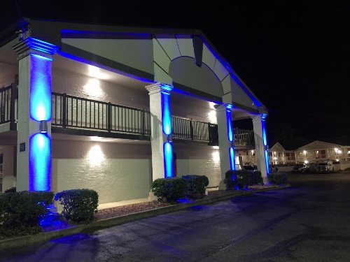 Americas Best Value Inn Tuscaloosa image 2