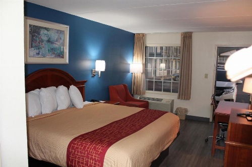 Americas Best Value Inn Tuscaloosa image 6